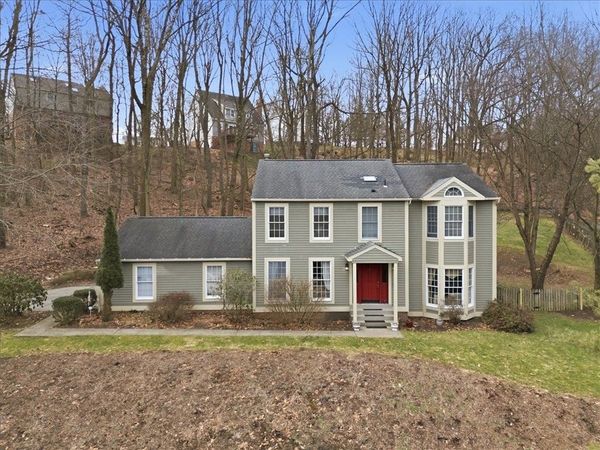 452 Tyburn Dr , Wexford, PA 15090