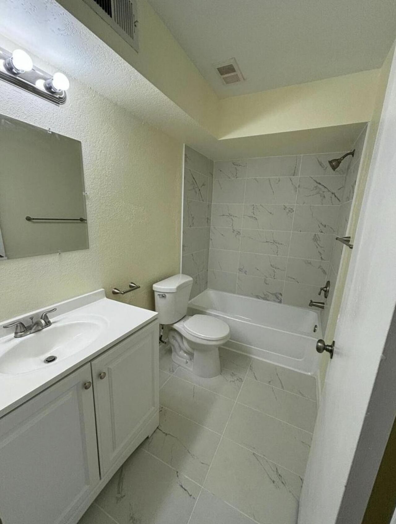 2796 S University Drive, Unit 2101, Davie, FL 33328 Photo