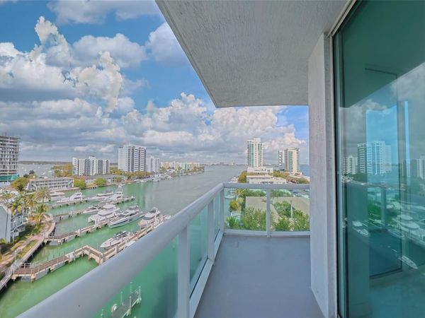 7910 Harbor Island Drive, Unit 805, North Bay Village, FL 33141