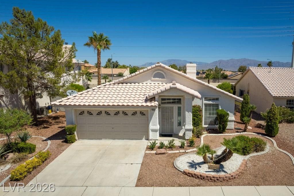 7816 Villa Finestra Drive , Las Vegas, NV 89128