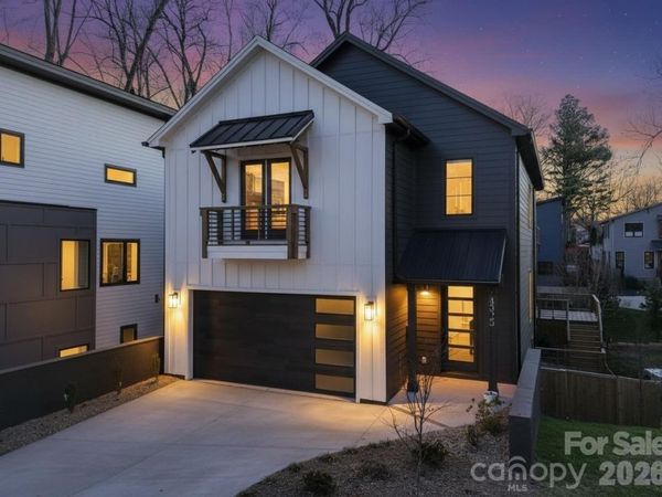 4325. Raney Way, Charlotte, NC 28205