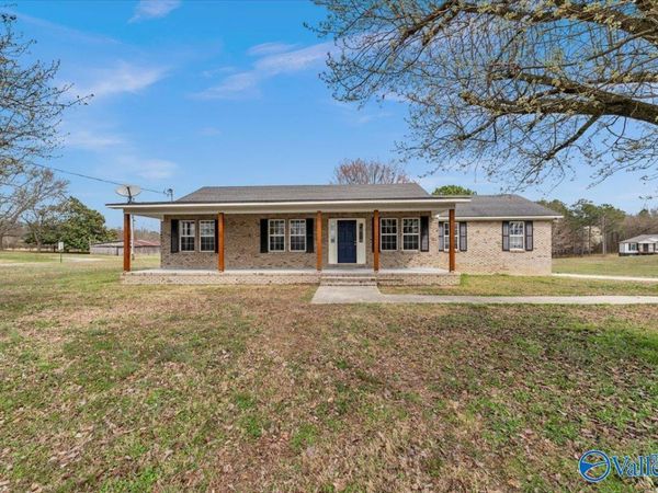 1808 Union Grove Road, Guntersville, AL 35976