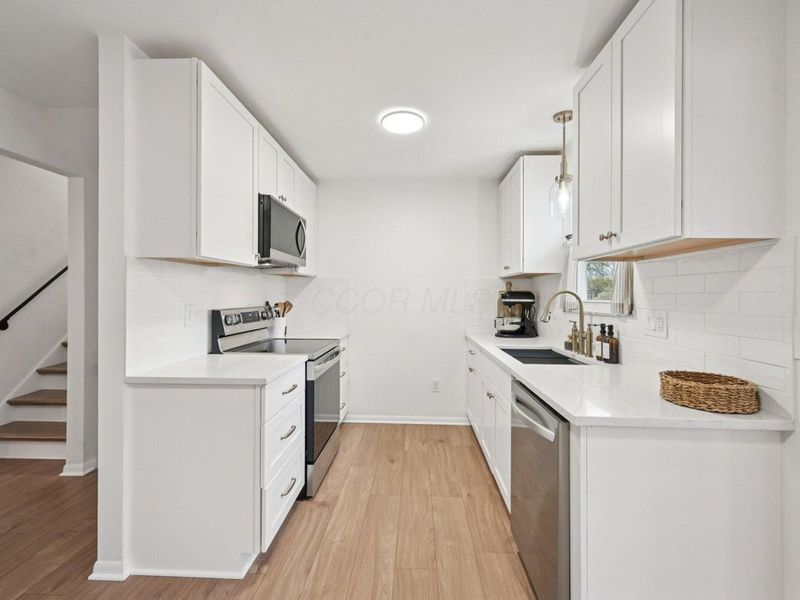 2108 Willow Run Road, Grove City, OH 43123 Photo 14