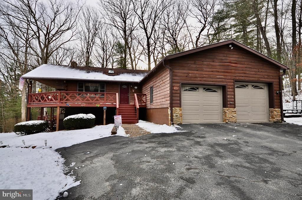 241 JENNIFER DRIVE, HUNTINGDON, PA 16652