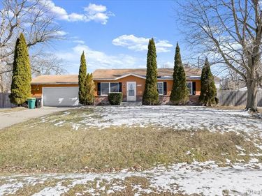 21670 Hancock Street, Farmington Hills, MI 48336