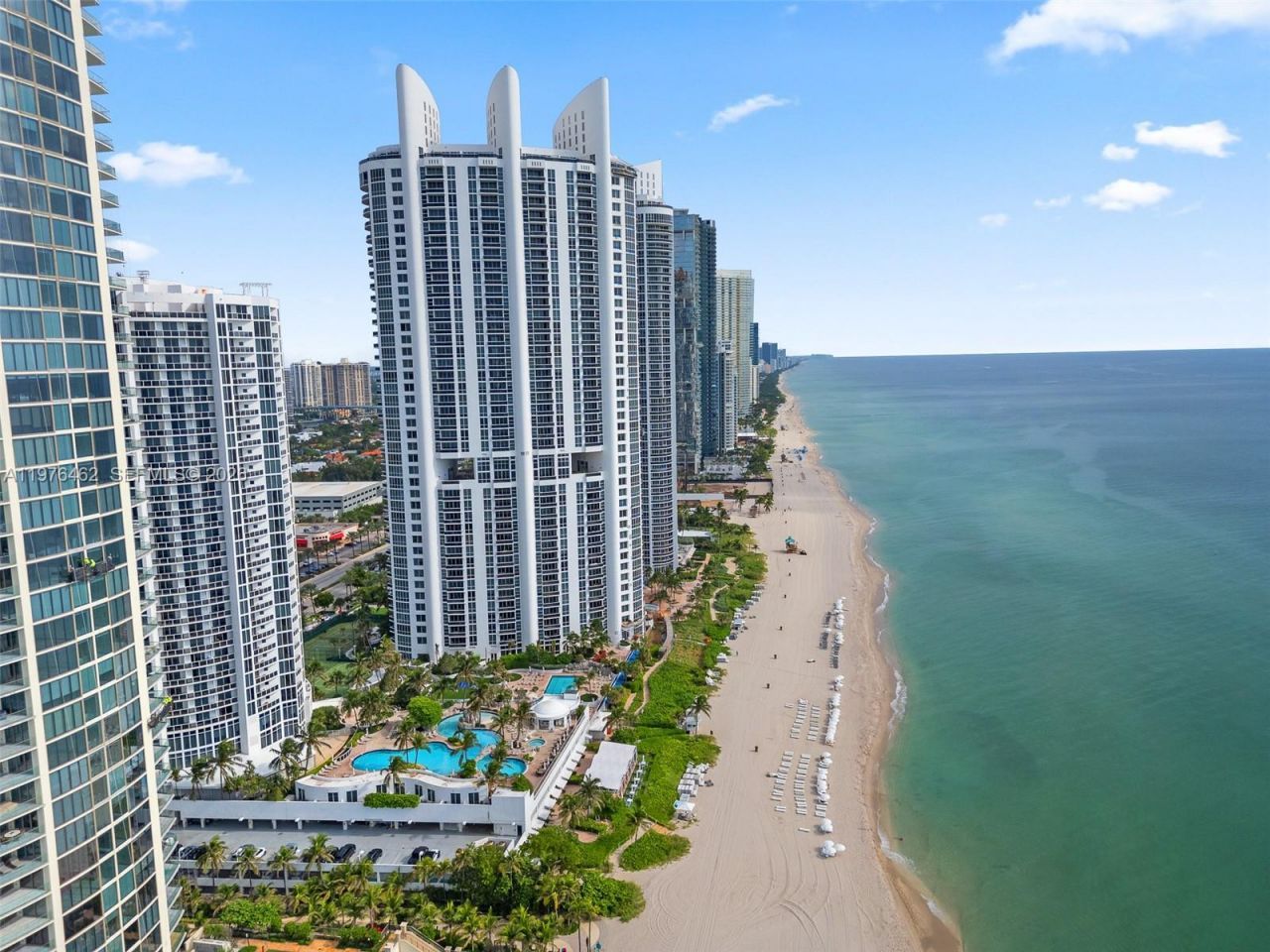 18001 Collins Ave, Unit 2001, Sunny Isles Beach, FL 33160 Photo