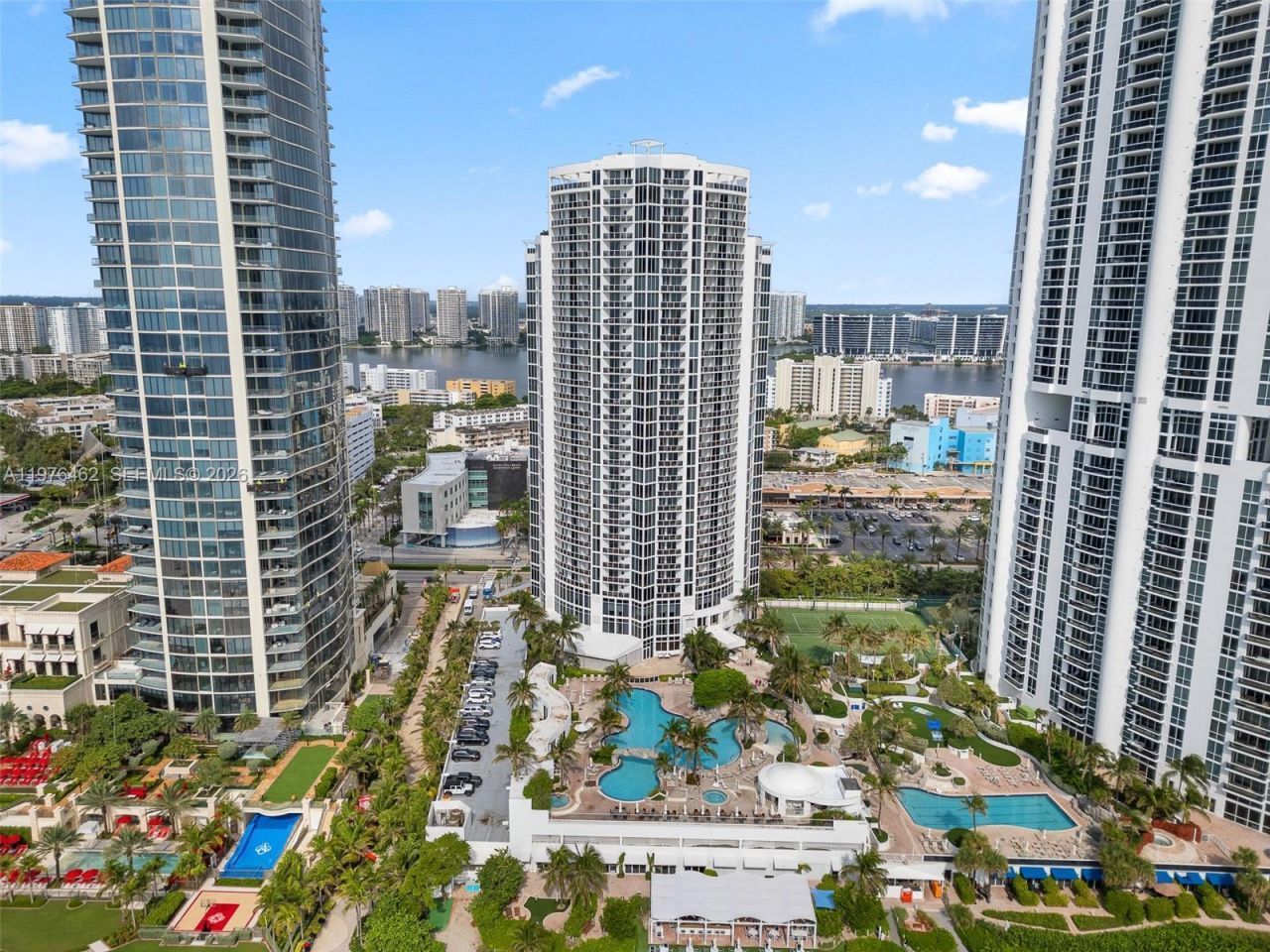 18001 Collins Ave, Unit 2001, Sunny Isles Beach, FL 33160 Photo