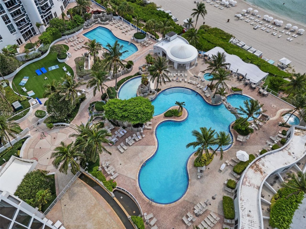 18001 Collins Ave, Unit 2001, Sunny Isles Beach, FL 33160 Photo