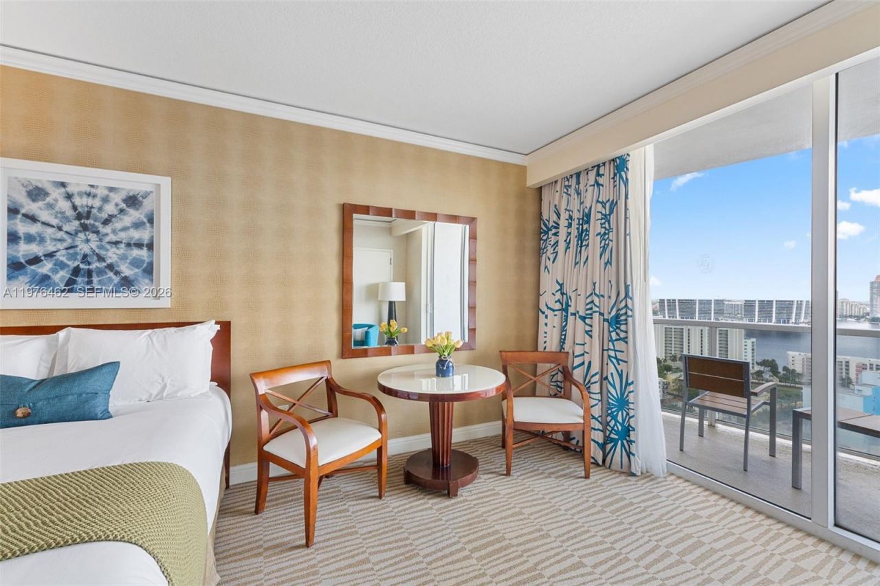 18001 Collins Ave, Unit 2001, Sunny Isles Beach, FL 33160 Photo