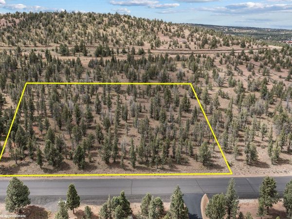 7318 SE Madison Avenue, Prineville, OR 97754