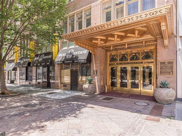 32 peachtree Street , Unit 1705, Atlanta, GA 30303