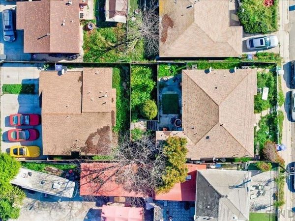 4250 4252 DIVISION, San Diego, CA 92113