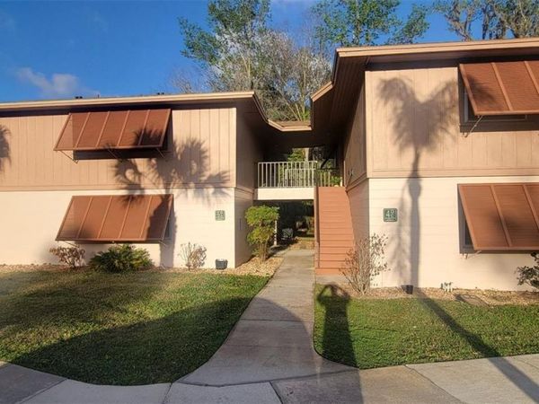 100 SWEETGUM WOODS COURT , Unit 5B, DELTONA, FL 32725
