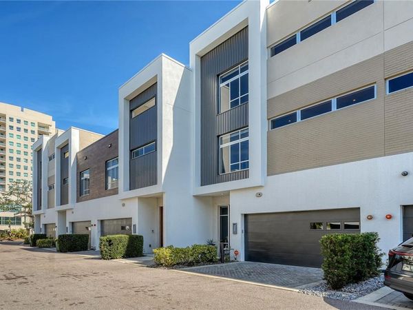 211 COSMOPOLITAN COURT , Unit 211, SARASOTA, FL 34236