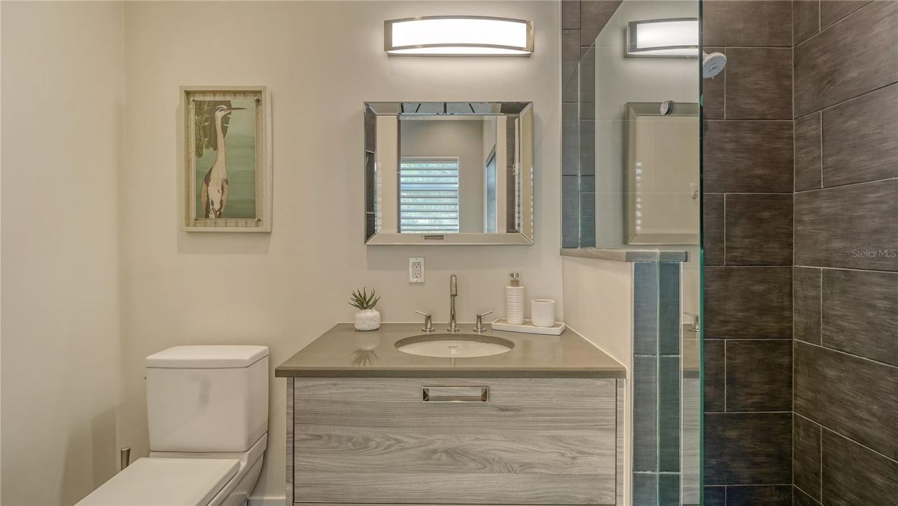 211 Cosmopolitan Court, Unit 211, Sarasota, FL 34236 Photo