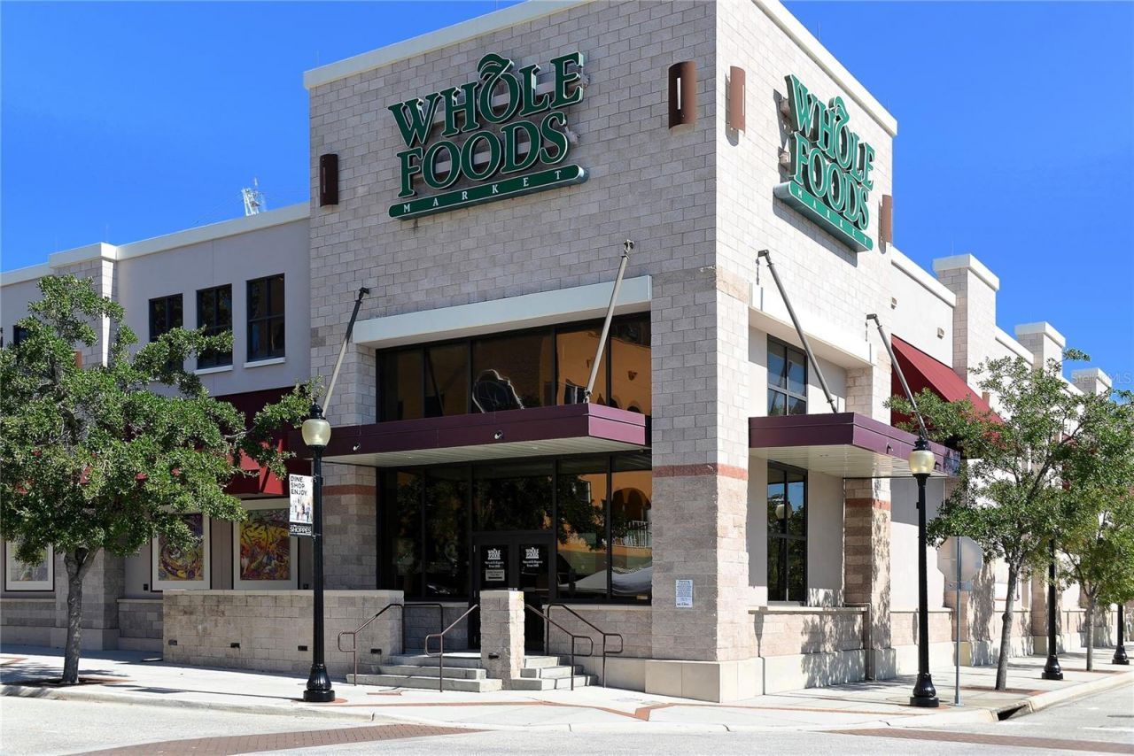 211 Cosmopolitan Court, Unit 211, Sarasota, FL 34236 Photo