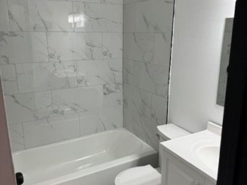 12001 Oakview Avenue, Unit DOWN, Cleveland, OH 44108 Photo 5