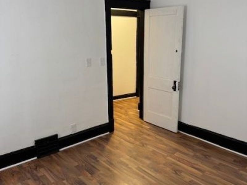 12001 Oakview Avenue, Unit DOWN, Cleveland, OH 44108 Photo 8