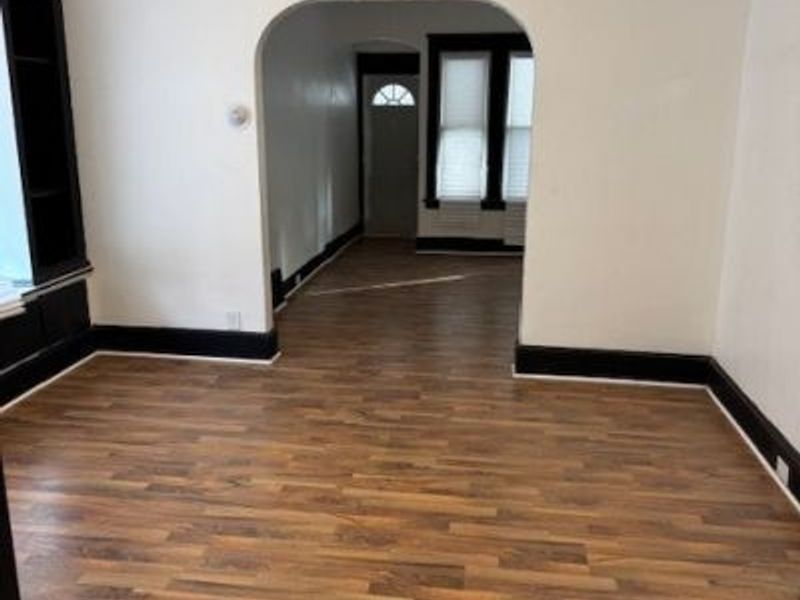 12001 Oakview Avenue, Unit DOWN, Cleveland, OH 44108 Photo 9