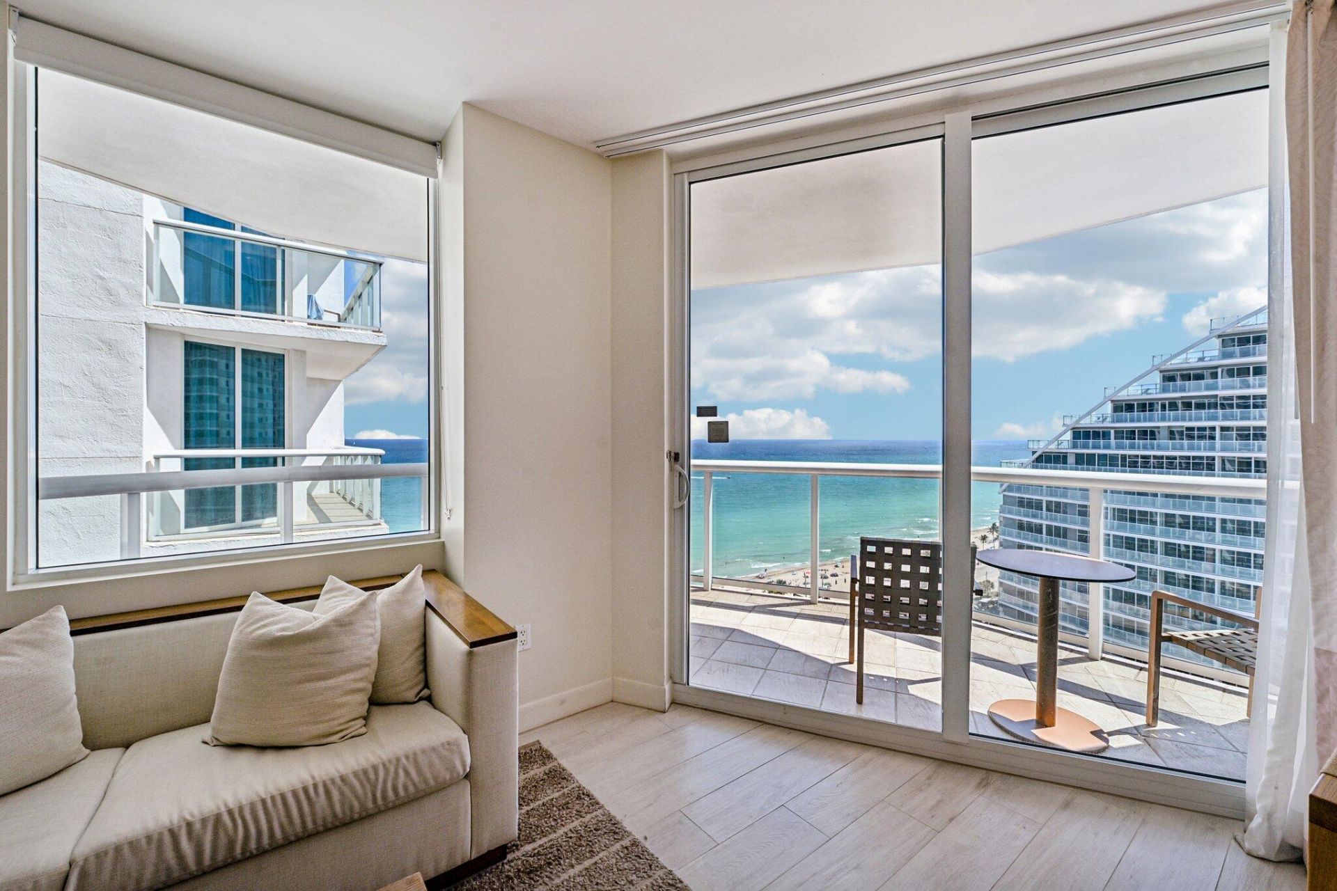 505 N Ft Lauderdale Bch Boulevard, Unit 1909, Fort Lauderdale, FL 33304 Photo