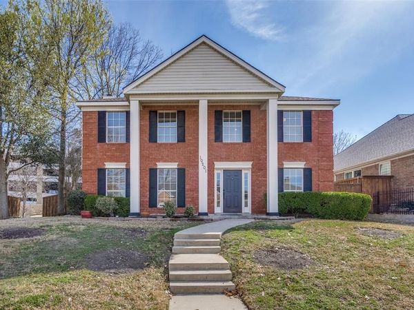 10201 Napa Valley Drive , Frisco, TX 75035