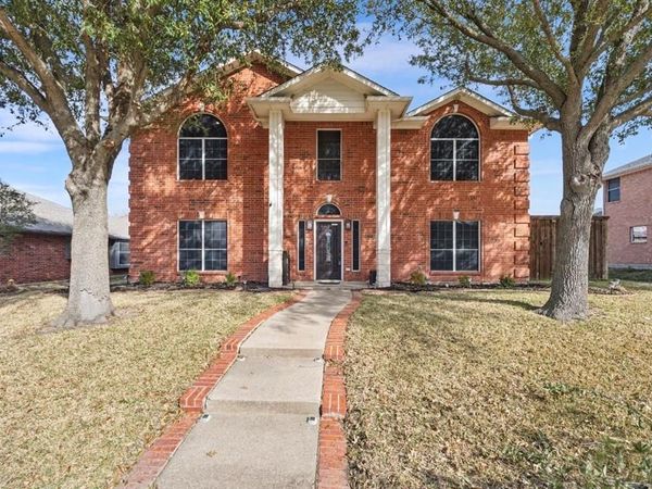 7006 Barton Creek Drive, Rowlett, TX 75089