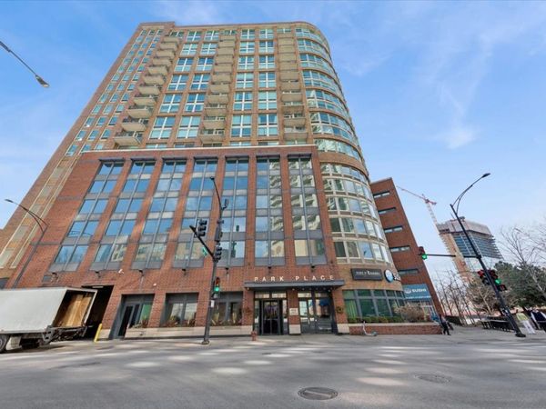 600 N Kingsbury Street , Unit 1809, Chicago, IL 60654