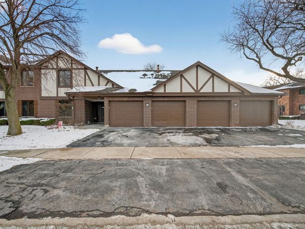 6755 180th Street , Unit 6, Tinley Park, IL 60477