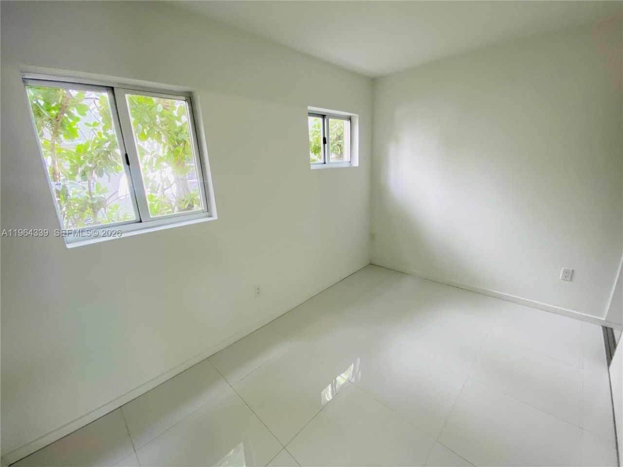 801 15th Street , Unit 102, Miami Beach, FL 33139 Photo