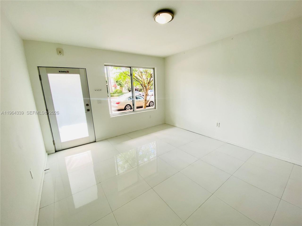 801 15th Street , Unit 102, Miami Beach, FL 33139 Photo