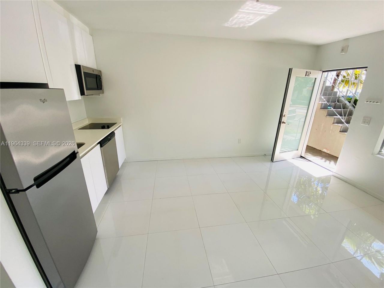 801 15th Street , Unit 102, Miami Beach, FL 33139 Photo