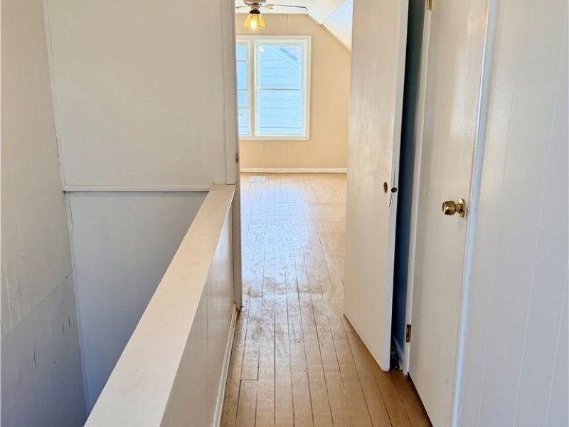 5212 E 105 Street, Garfield Heights, OH 44125 Photo 17