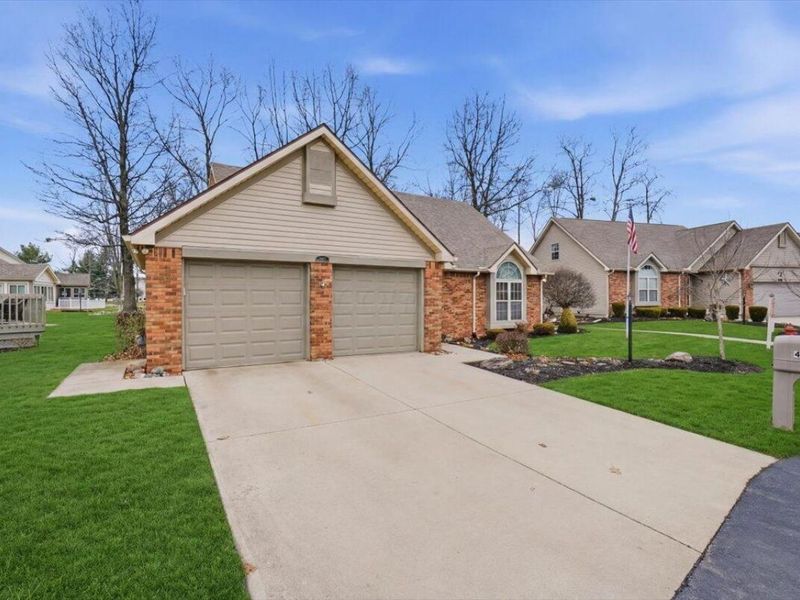 402 Woodside Place , Bellefontaine, OH 43311 Photo 2