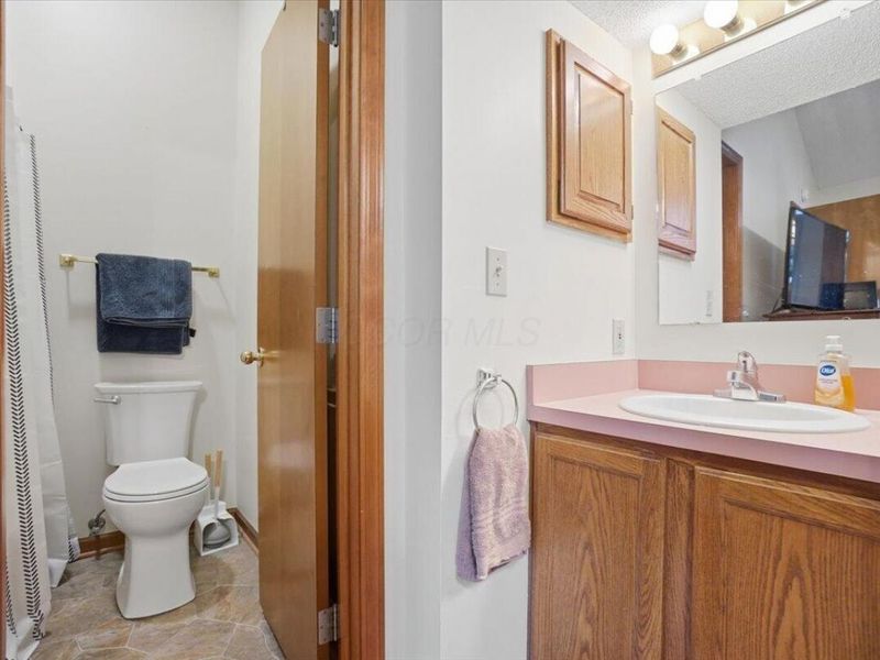 402 Woodside Place , Bellefontaine, OH 43311 Photo 23