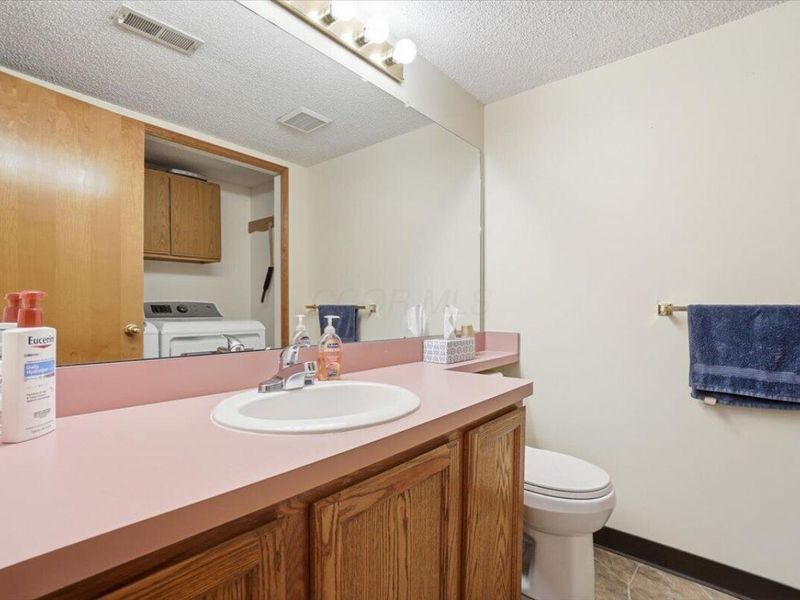 402 Woodside Place , Bellefontaine, OH 43311 Photo 27