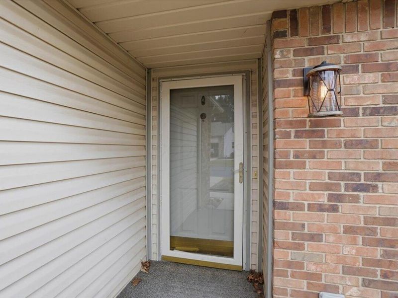 402 Woodside Place , Bellefontaine, OH 43311 Photo 5