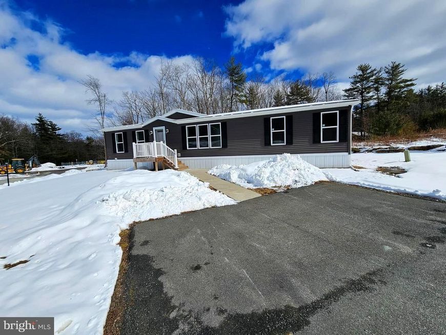 99 Angel Drive, New Ringgold, PA 17960 Main Photo