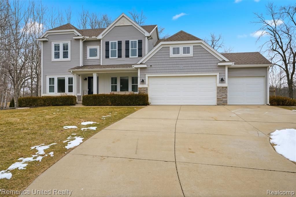 613 Chrystal Downs Court Brighton Township, MI 48114