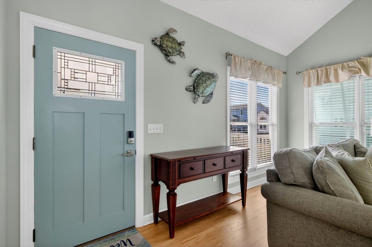 1534 Privateer Drive Photo 4