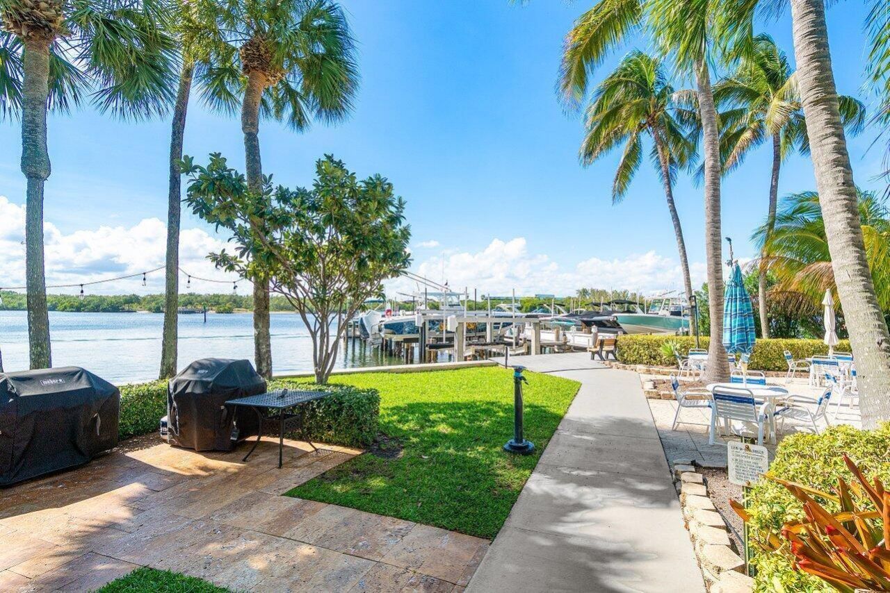 2003 N Ocean Boulevard, Unit 902, Boca Raton, FL 33431 Photo