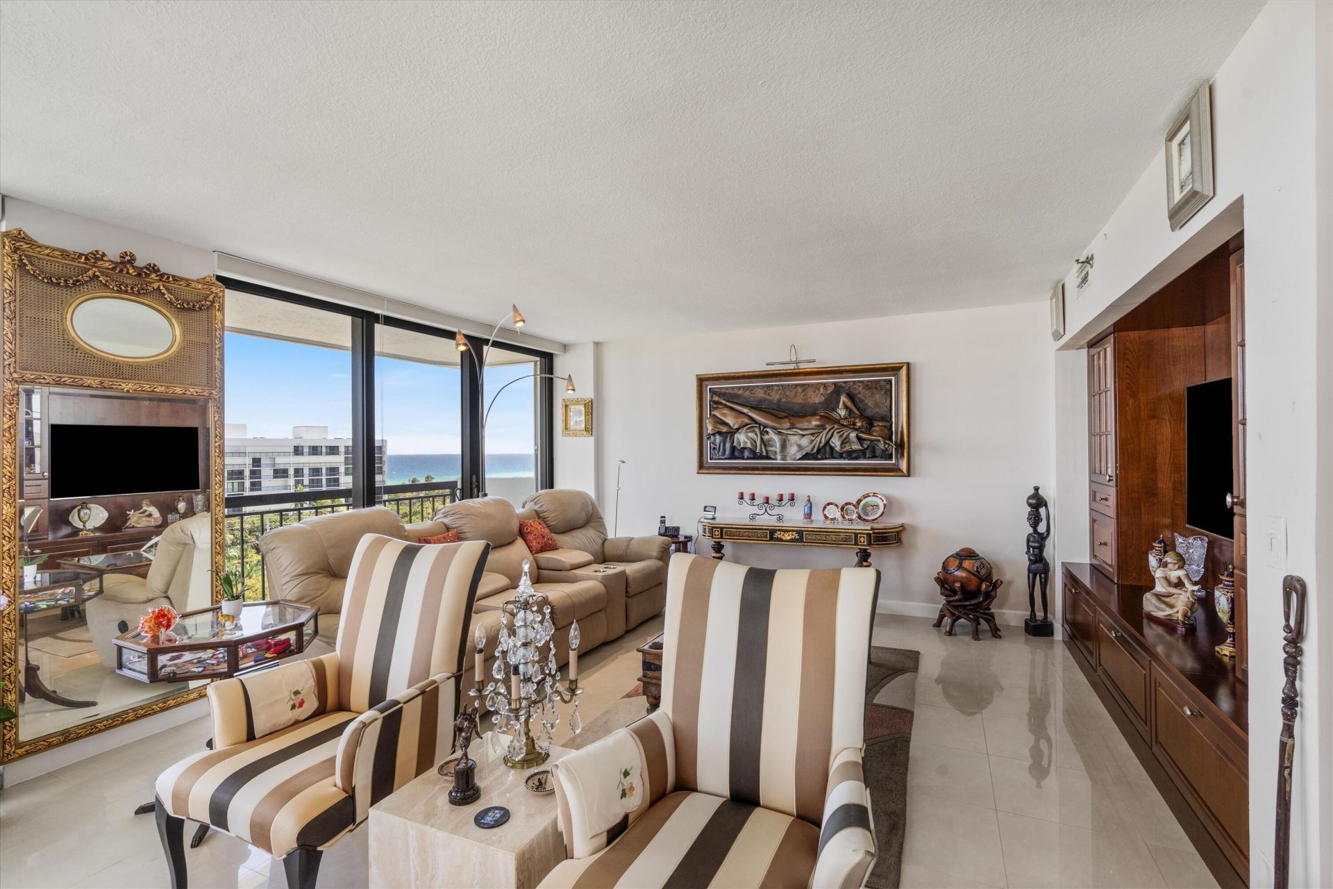 2003 N Ocean Boulevard, Unit 902, Boca Raton, FL 33431 Photo