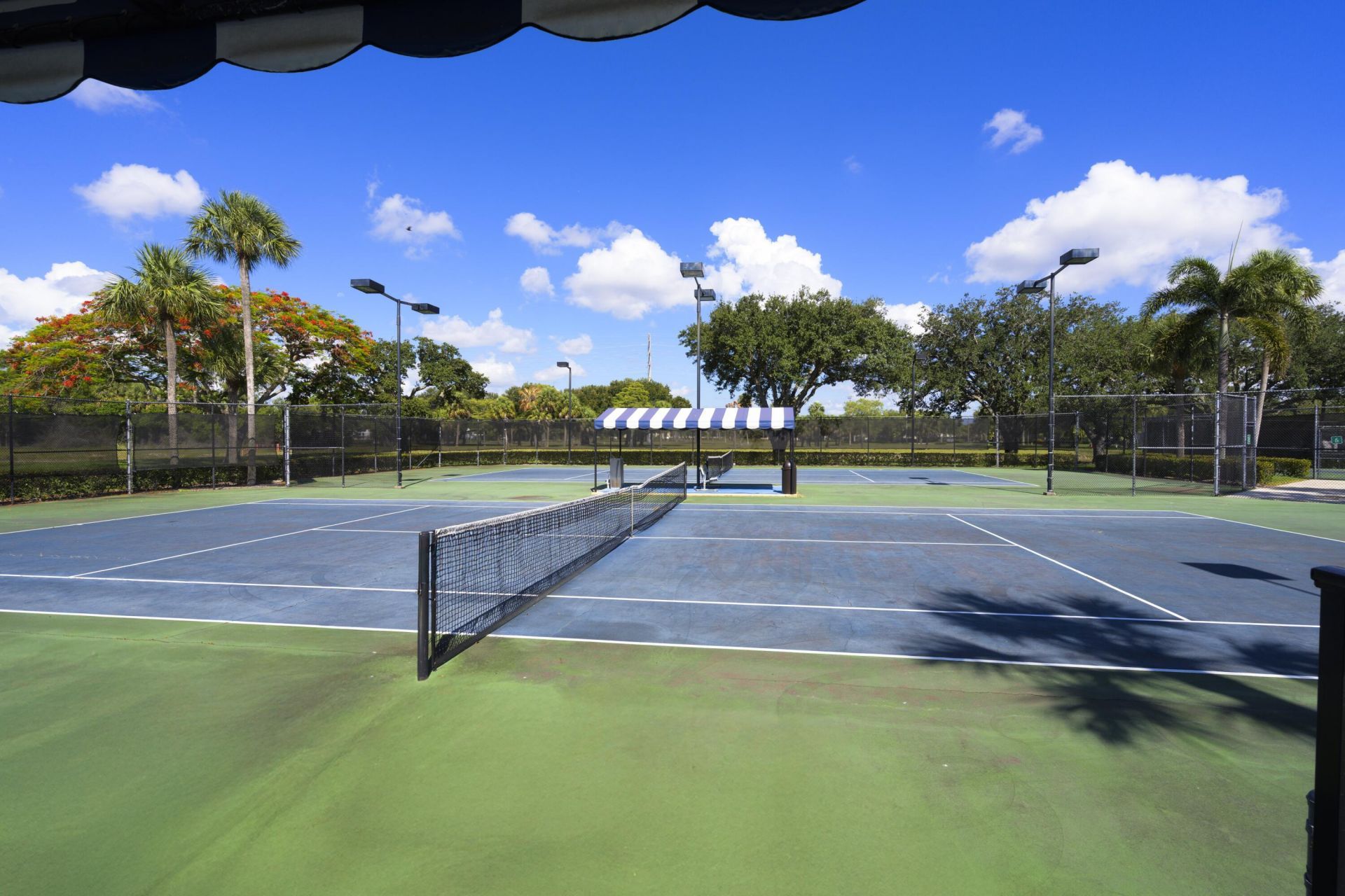 5003 50th Way, West Palm Beach, FL 33409 Photo