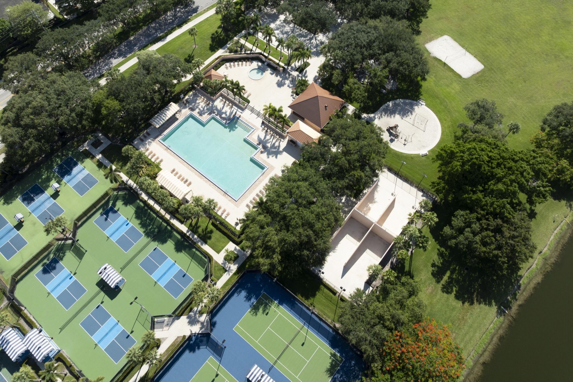 5003 50th Way, West Palm Beach, FL 33409 Photo