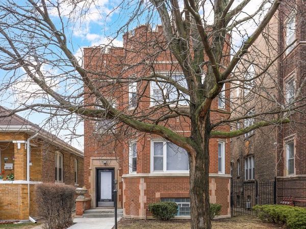 8210 S Justine Street, Chicago, IL 60620