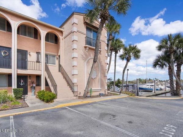 5375 ORTEGA FARMS Boulevard, Unit 1106, Jacksonville, FL 32210