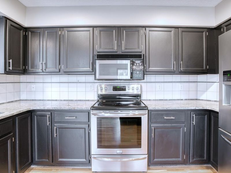 687 E College Avenue, Westerville, OH 43081 Photo 22