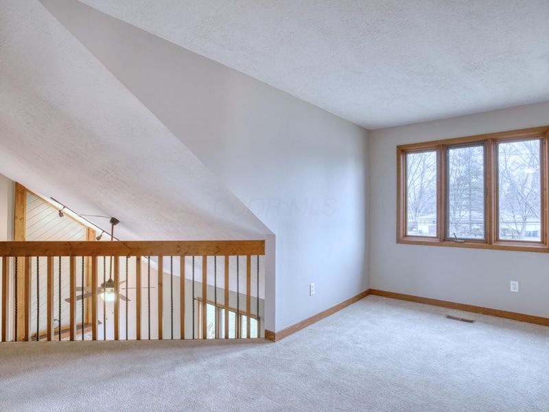 687 E College Avenue, Westerville, OH 43081 Photo 34