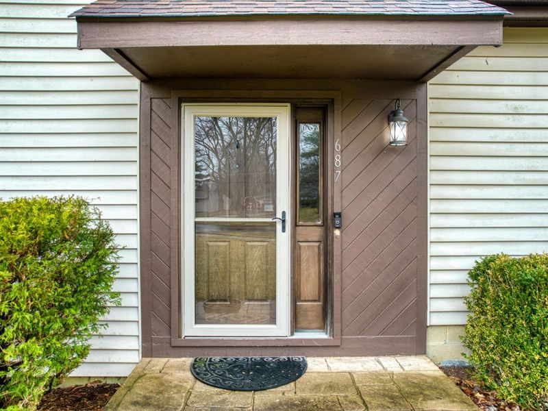 687 E College Avenue, Westerville, OH 43081 Photo 4