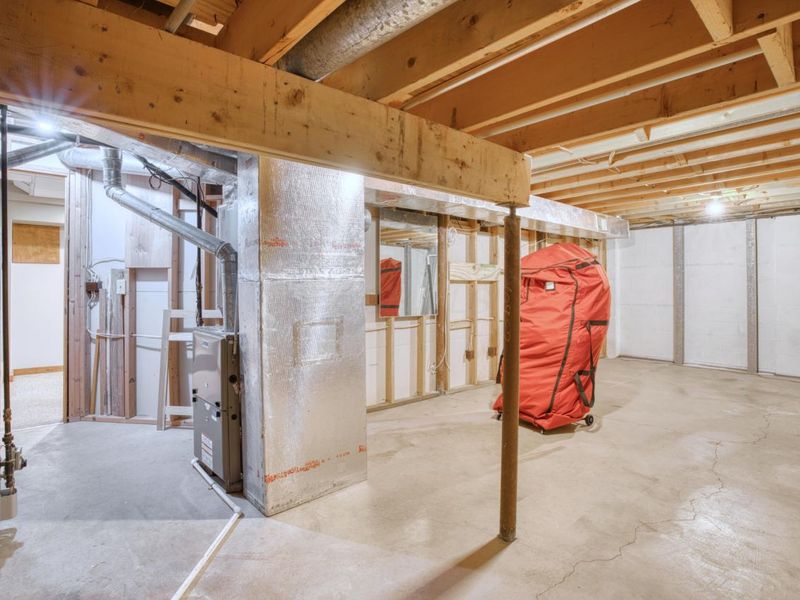 687 E College Avenue, Westerville, OH 43081 Photo 48