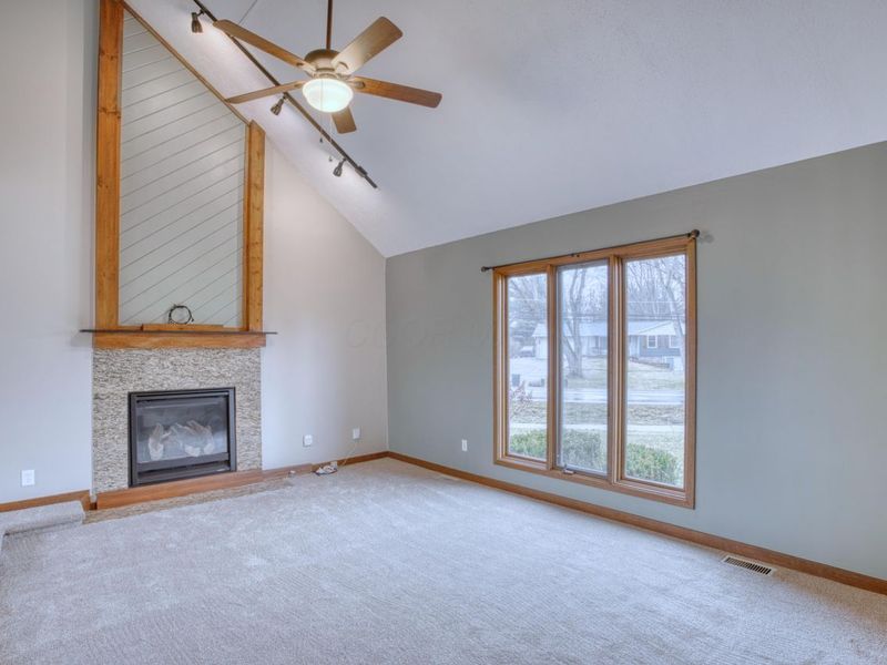 687 E College Avenue, Westerville, OH 43081 Photo 9